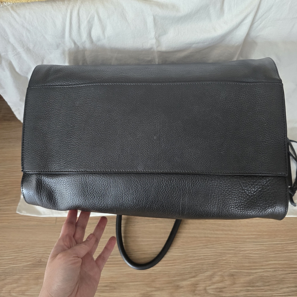 Balenciaga Tube Bag - Picture 6 of 8